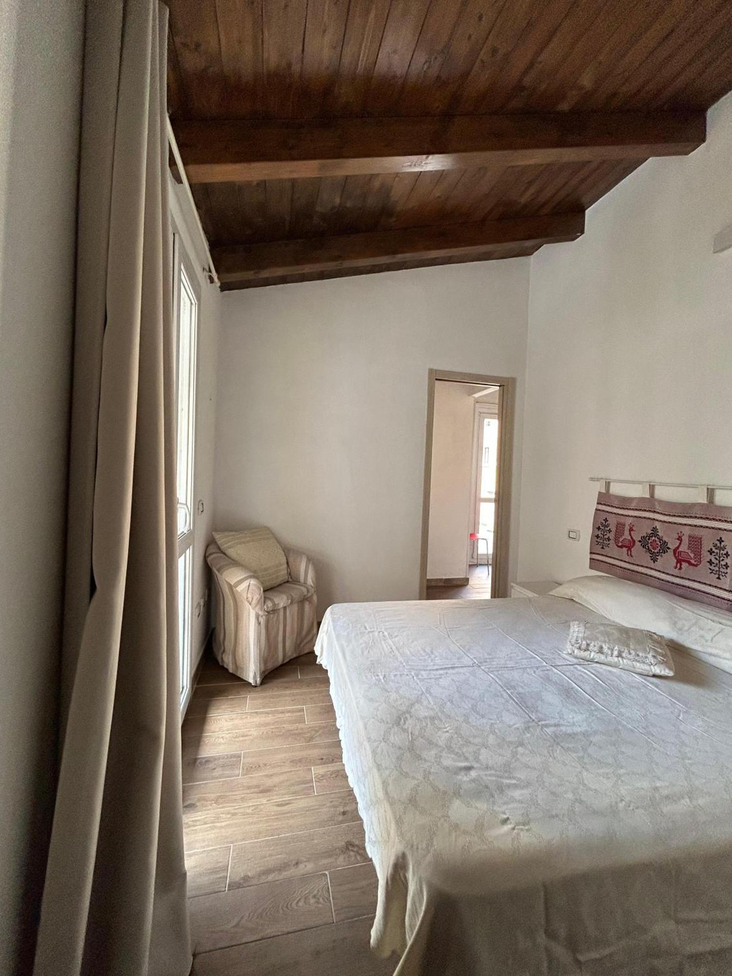 Appartamento Con Terrazzo Privato E Netflix Cagliari Zewnętrze zdjęcie